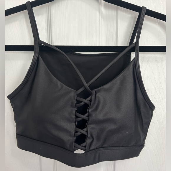 Mono B Other - MONO B padded sports bra size M